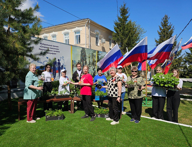 Совет женщин Ртищевского района провел акцию «ЭКОкурьер»