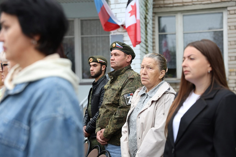 День знаний в Сарапуле объединил студентов и семьи героев