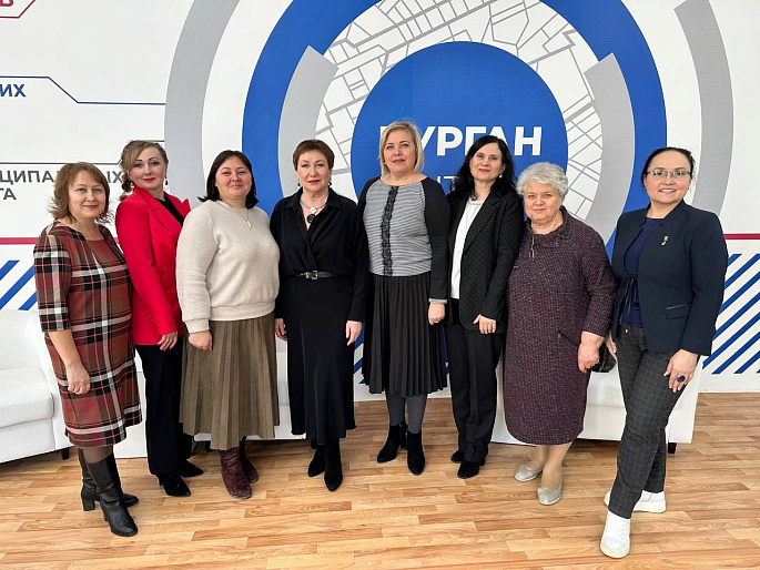 В Кургане прошел круглый стол «Семья – основа государства...»