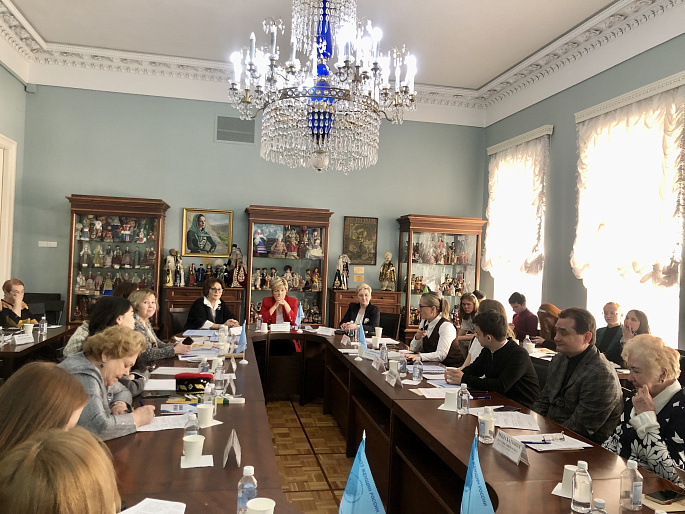 В Союзе женщин России говорили о традиционных семейных ценностях в странах СНГ и ШОС