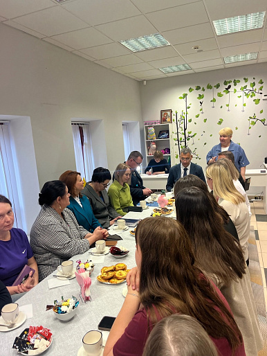 В Великом Устюге женсовет организовал «Семейный завтрак»