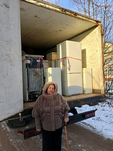 Женсовет Переславского округа собрал новогодние посылки для наших защитников