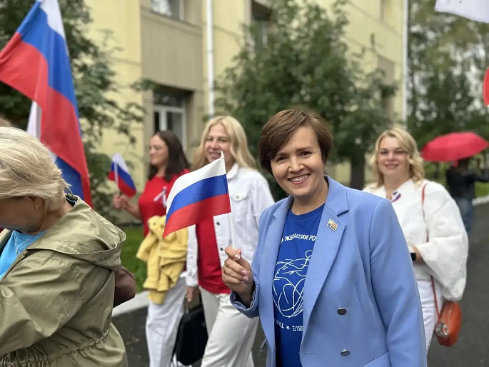 День флага отметили женсоветы Кузбасса