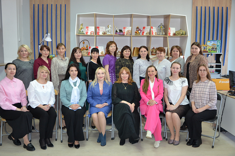 Ряды Союза женщин Чувашии пополнил женсовет Республиканской детско-юношеской библиотеки