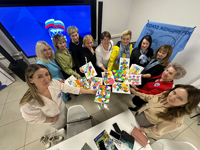 Клуб женщин-предпринимателей Липецкой области поучаствовал в мастер-классе по нейрографике