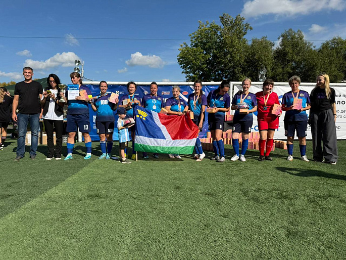 Футболистки из Амурского областного союза женщин стали лучшими в Суперкубке футбольных мам