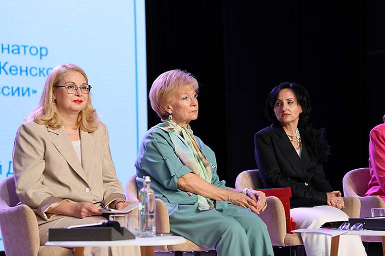 Женский форум «Мягкая сила»: единство, традиции и новые возможности