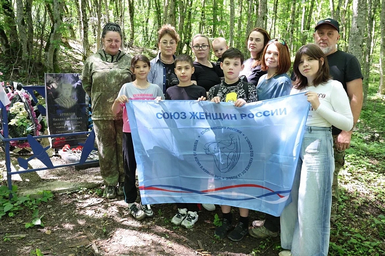 В Майкопском районе при участии женсовета прошла акция «22 июня. Предрассветный час»