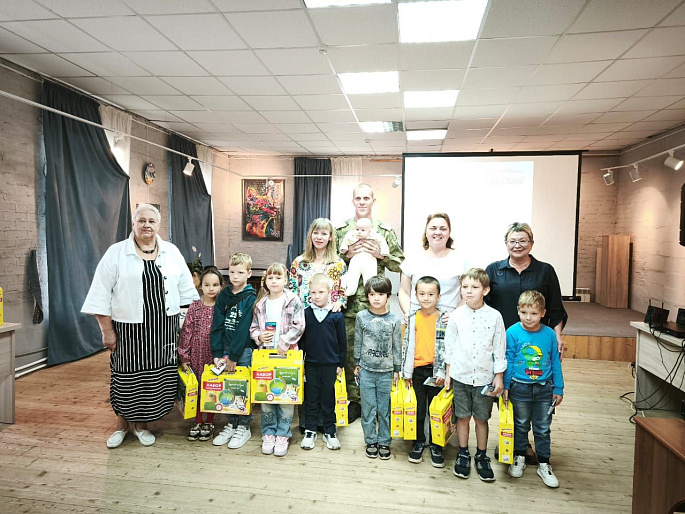 Боровский женсовет помогает детям подготовиться к новому учебному году