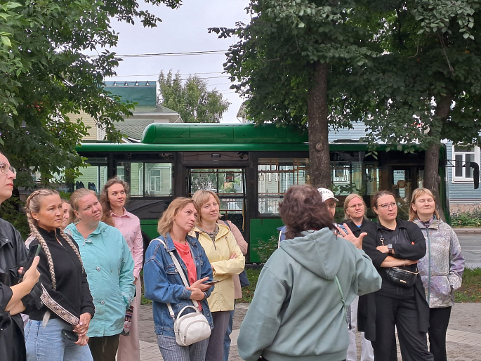 На очередном рейсе «Мамского автобуса» рассказали о выборе профессии и образовании сыновей