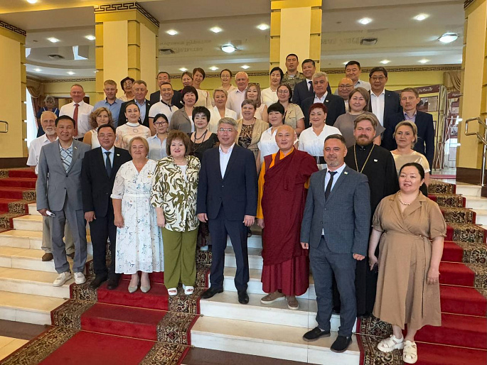 «Женщины Бурятии» - в Общественной палате республики 