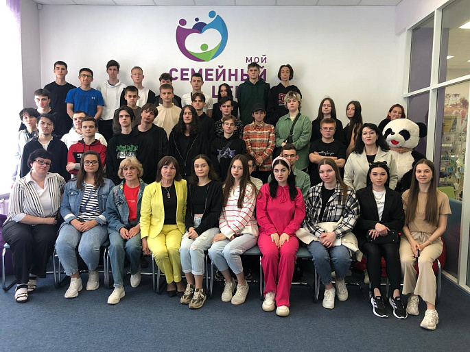 В Туле прошел психологический тренинг «О снижении напряженности у подростков»