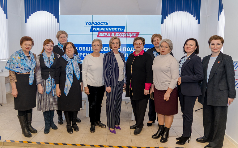 Оренбургские союзницы приняли участие в открытии Штаба общественной поддержки