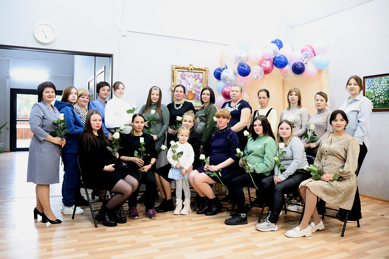 «Два сердца» - акция для будущих мам