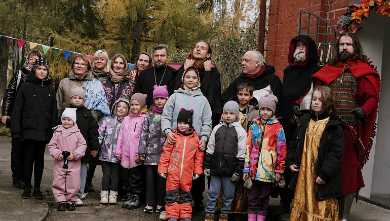 Томские активистки организовали масштабный семейный праздник «Сергиевы дни»