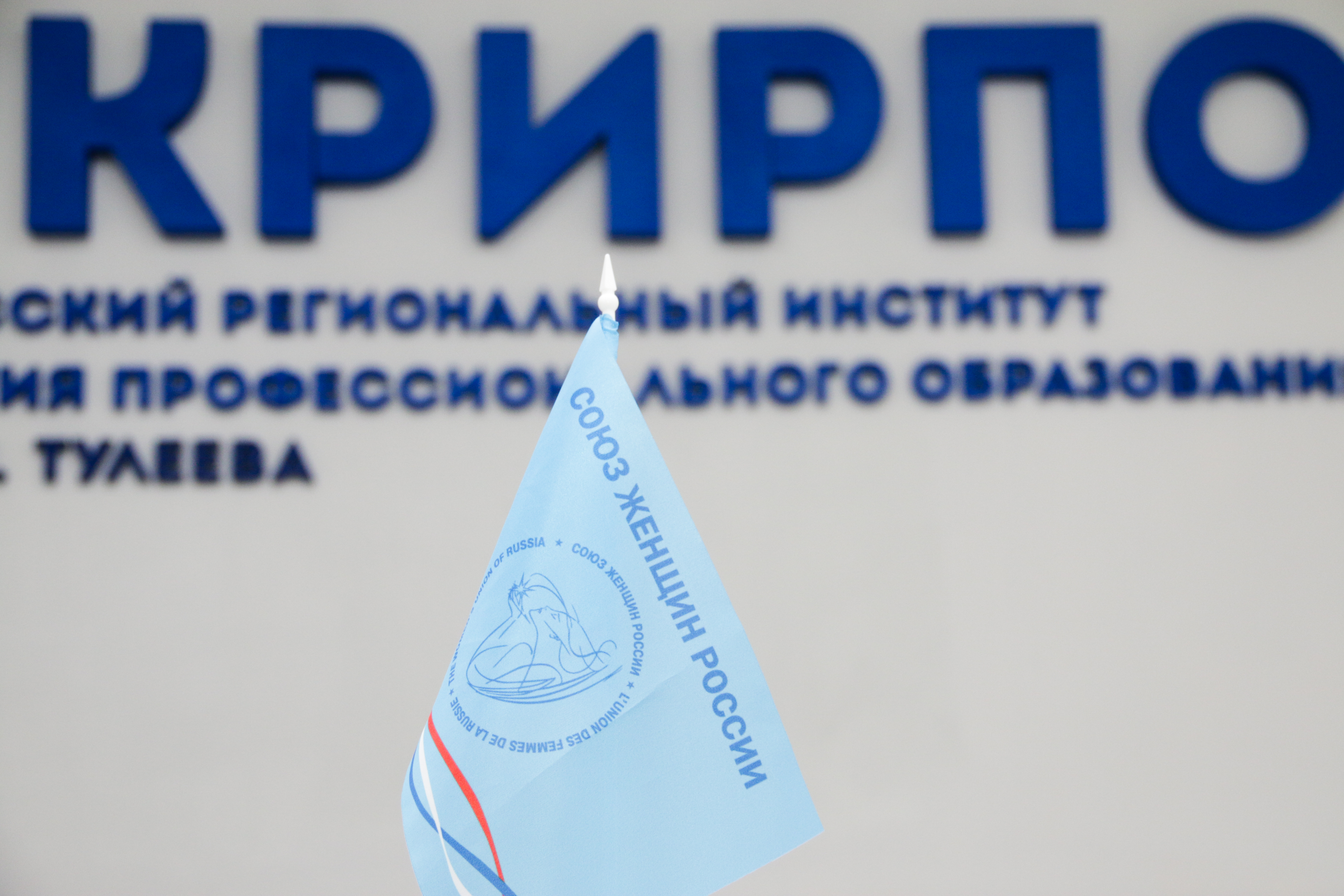 image_0 image_0