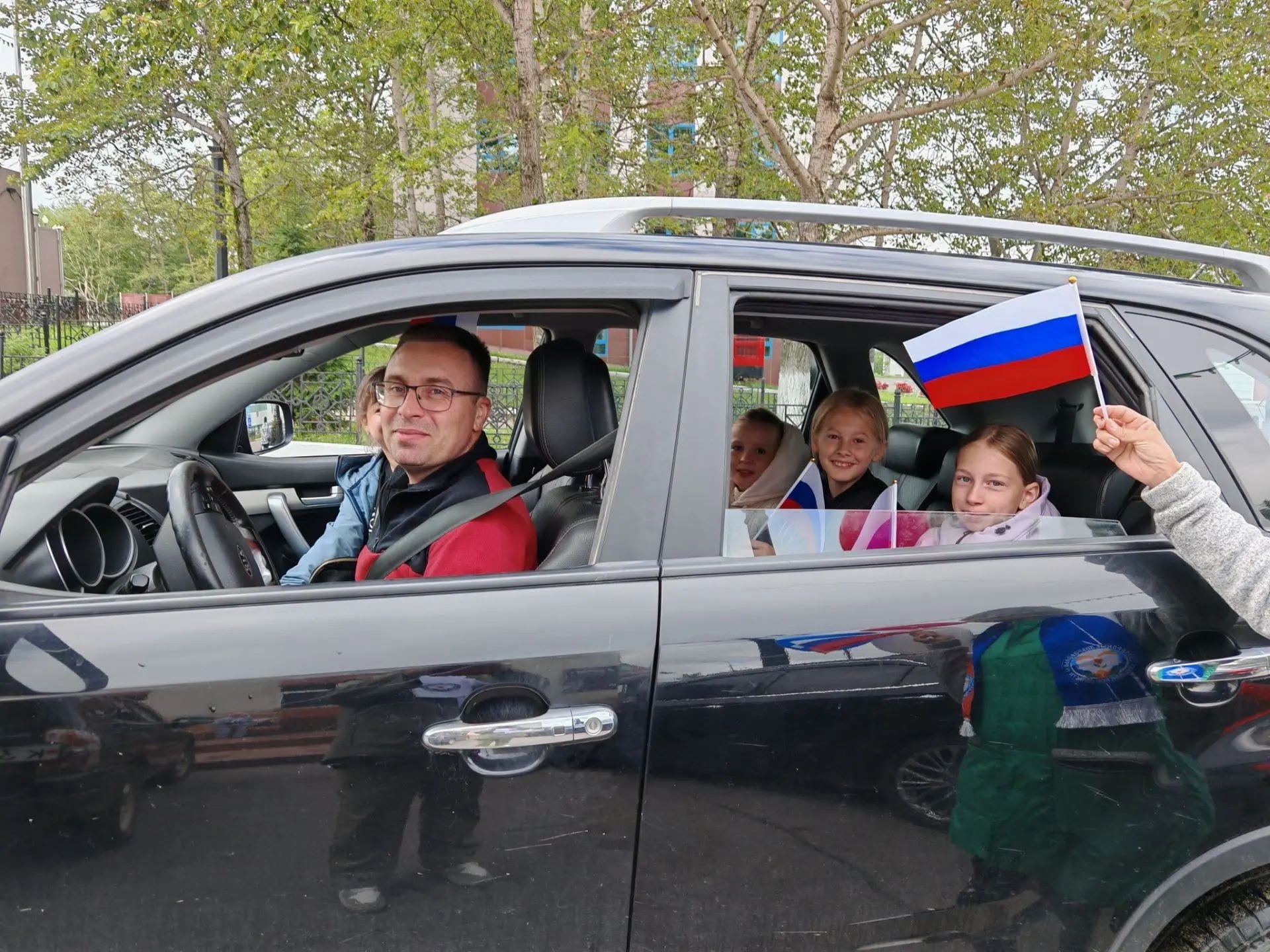 image_0