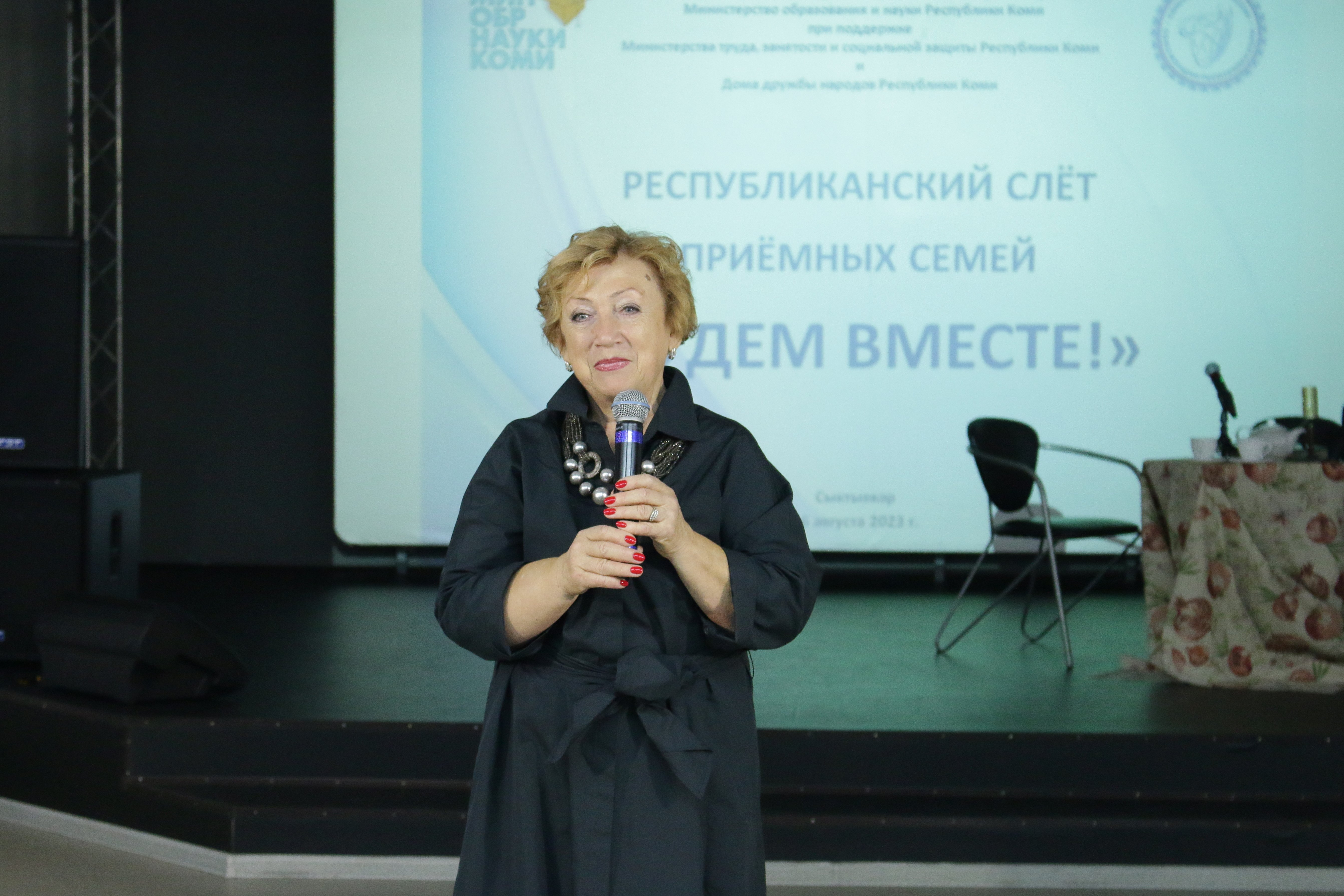 image_0 image_0
