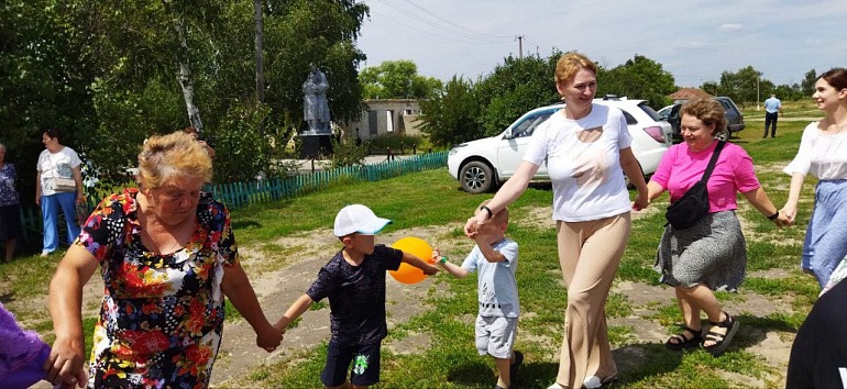 Единый день встречи земляков прошел в Аткарском муниципальном районе