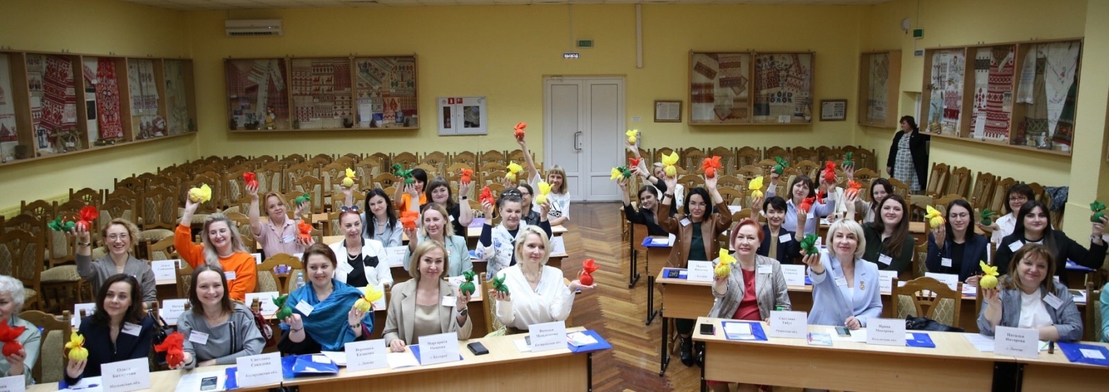 image_0 image_0