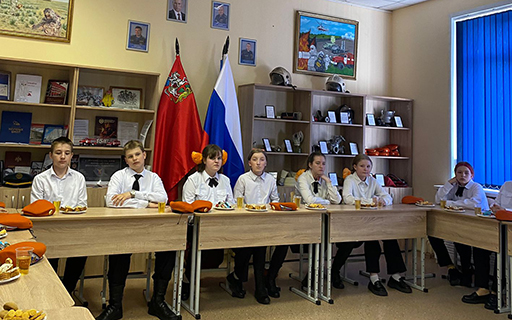 image_0 image_0