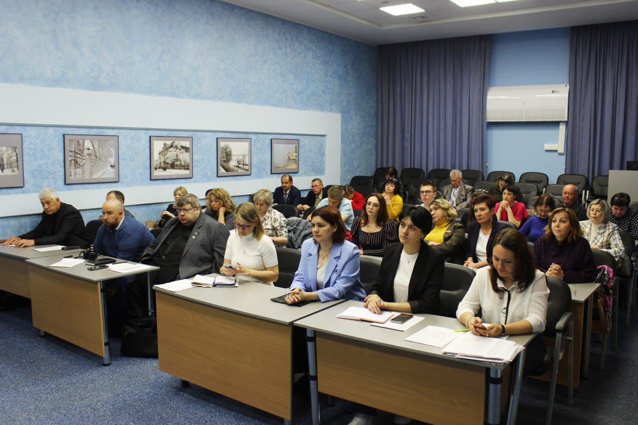 image_0 image_0