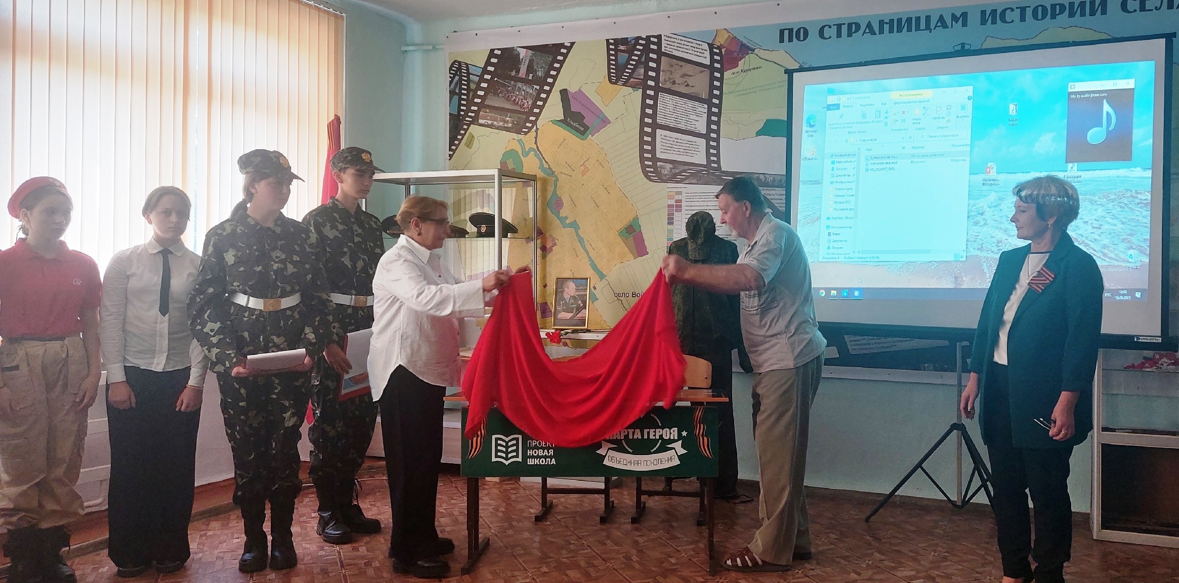 image_0 image_0