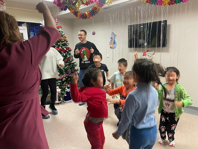 Рождество для маленьких пациентов противотуберкулезного диспансера