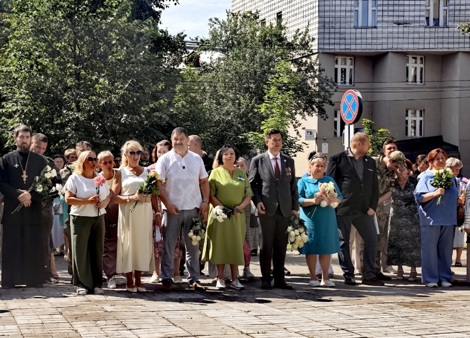 image_0