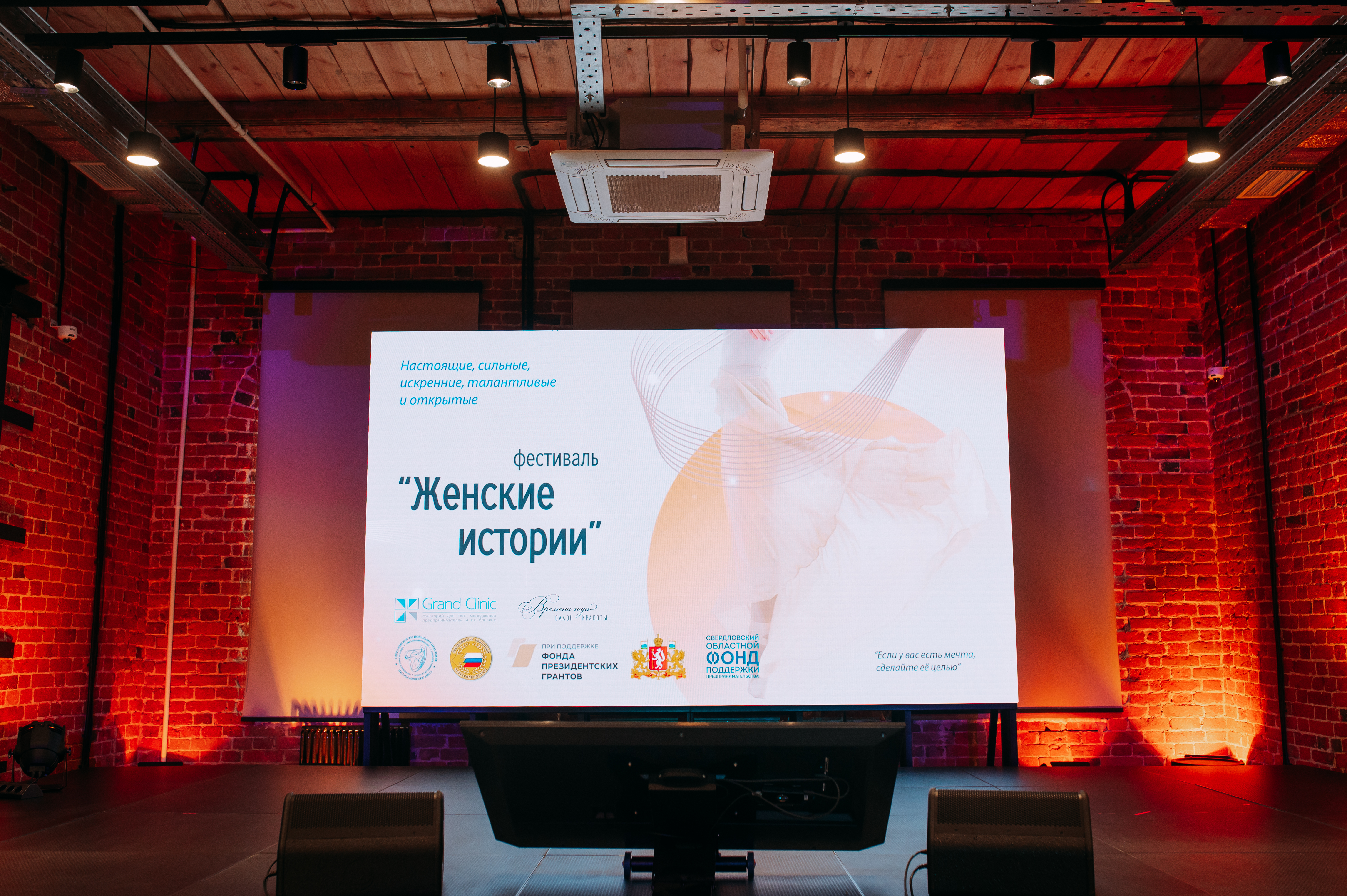 image_0 image_0