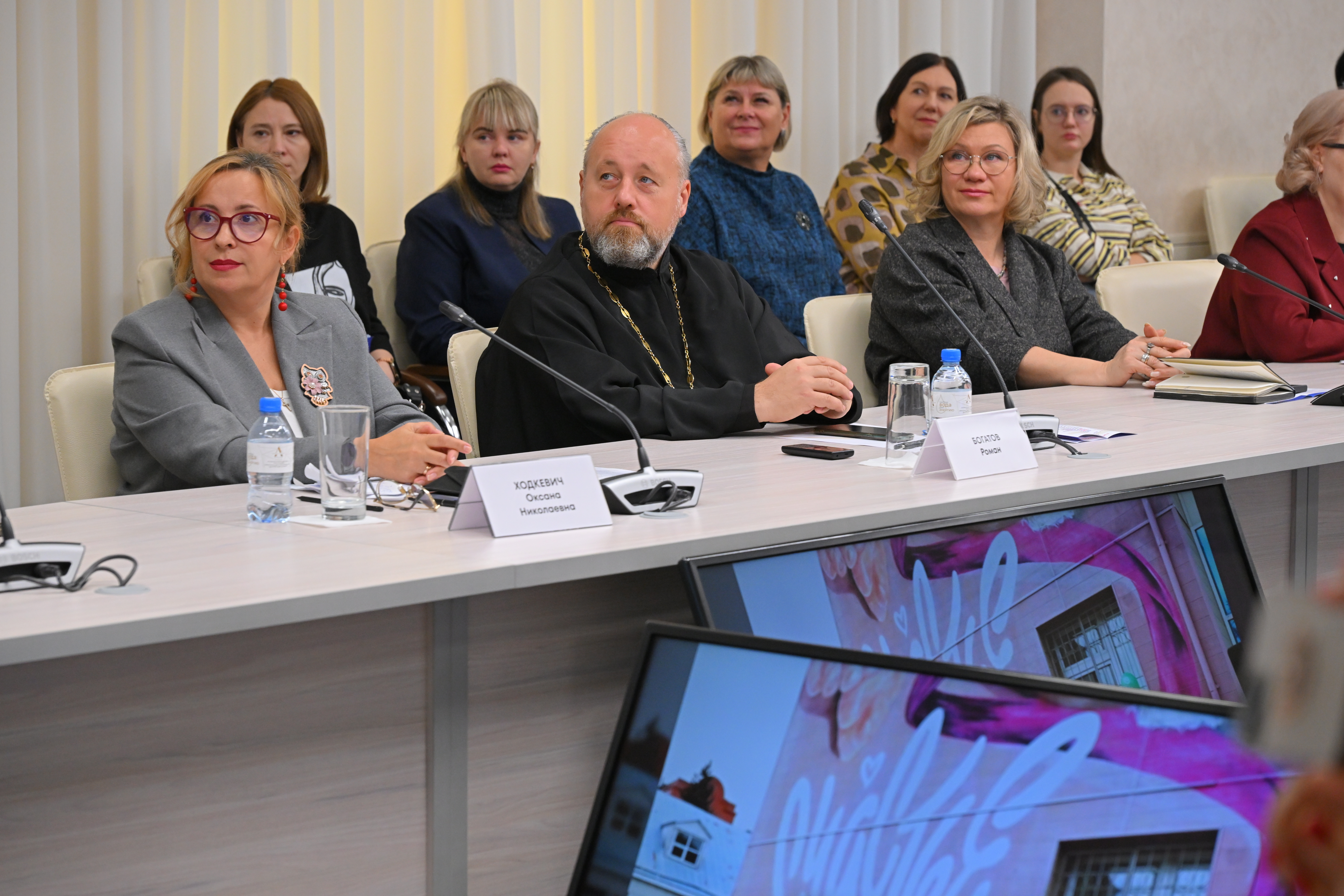 image_0
