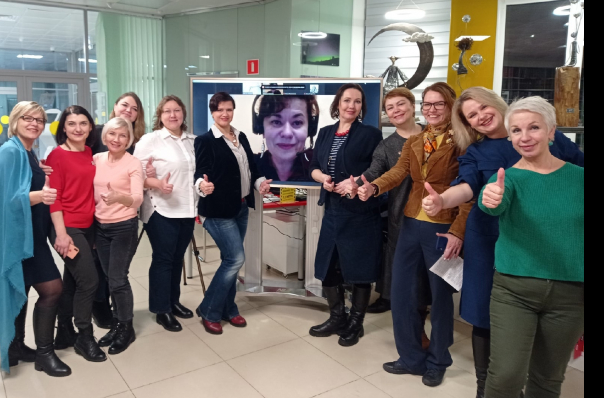 Женские встречи - источник жизненных сил, энергии и позитивных эмоций.