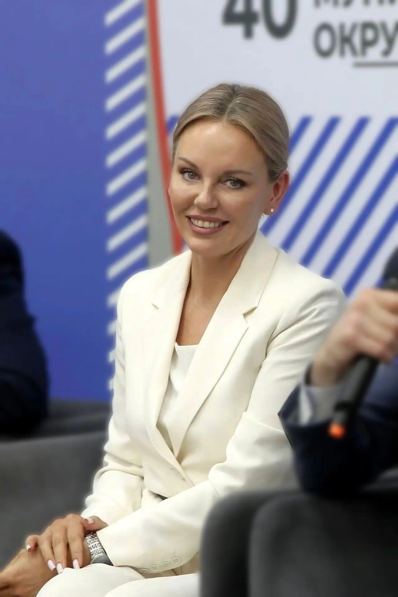 image_0