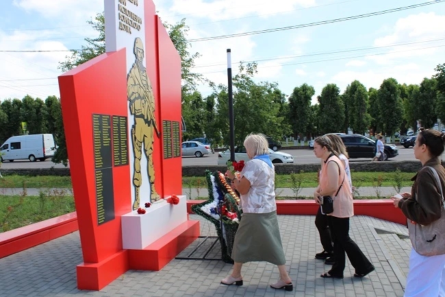 image_0