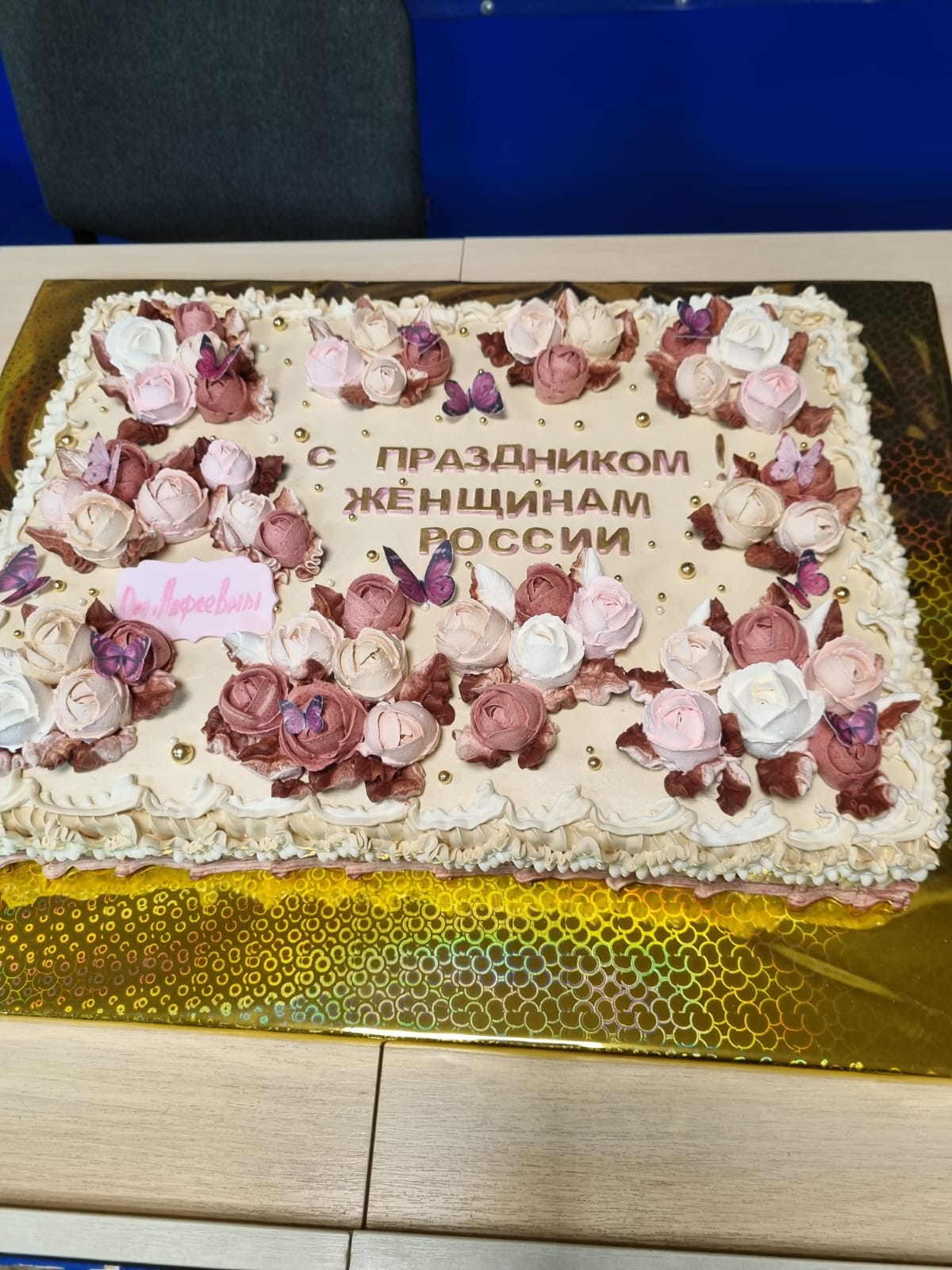 image_0 image_0