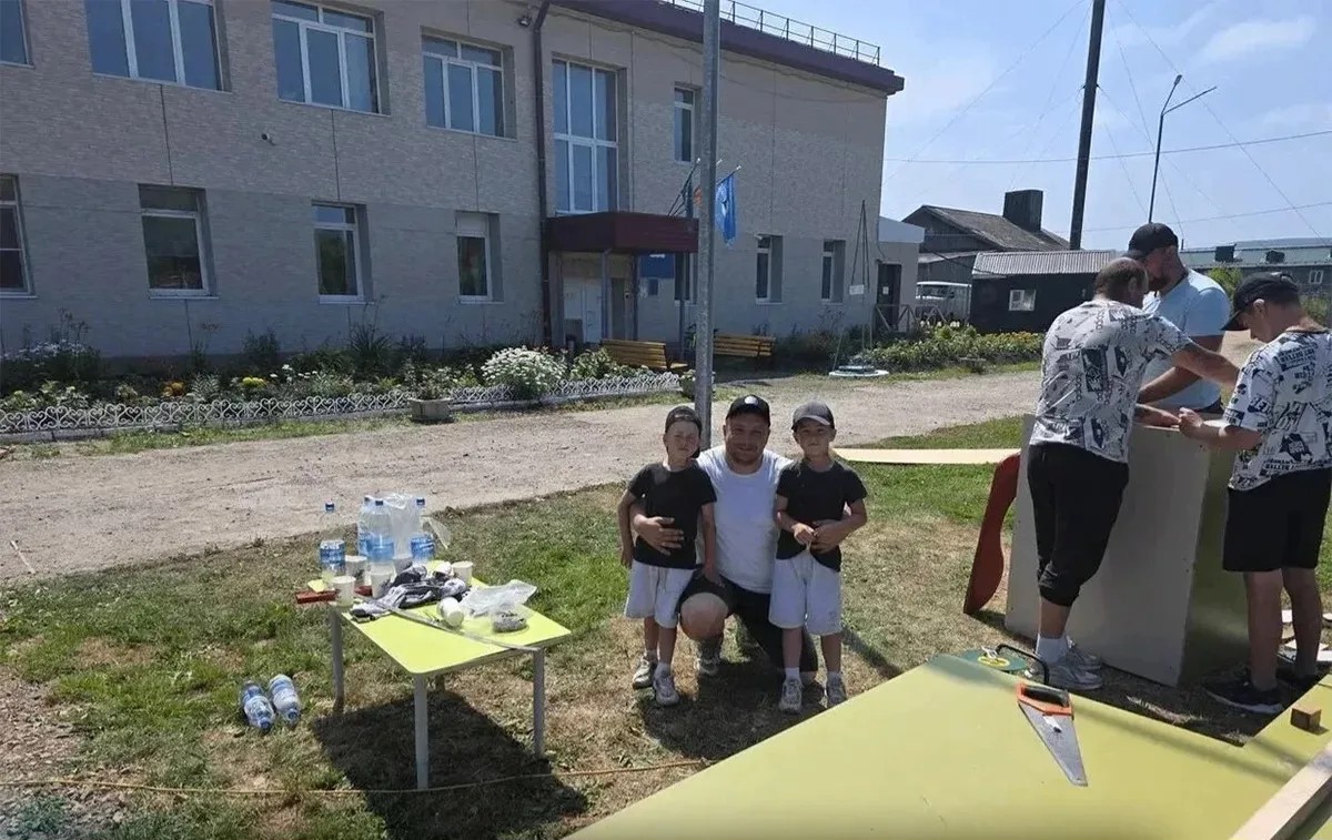 image_0