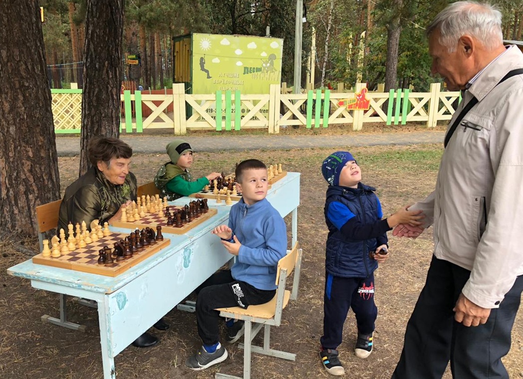 image_0