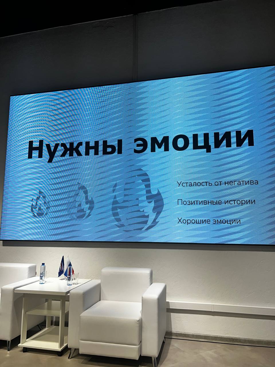 image_0 image_0
