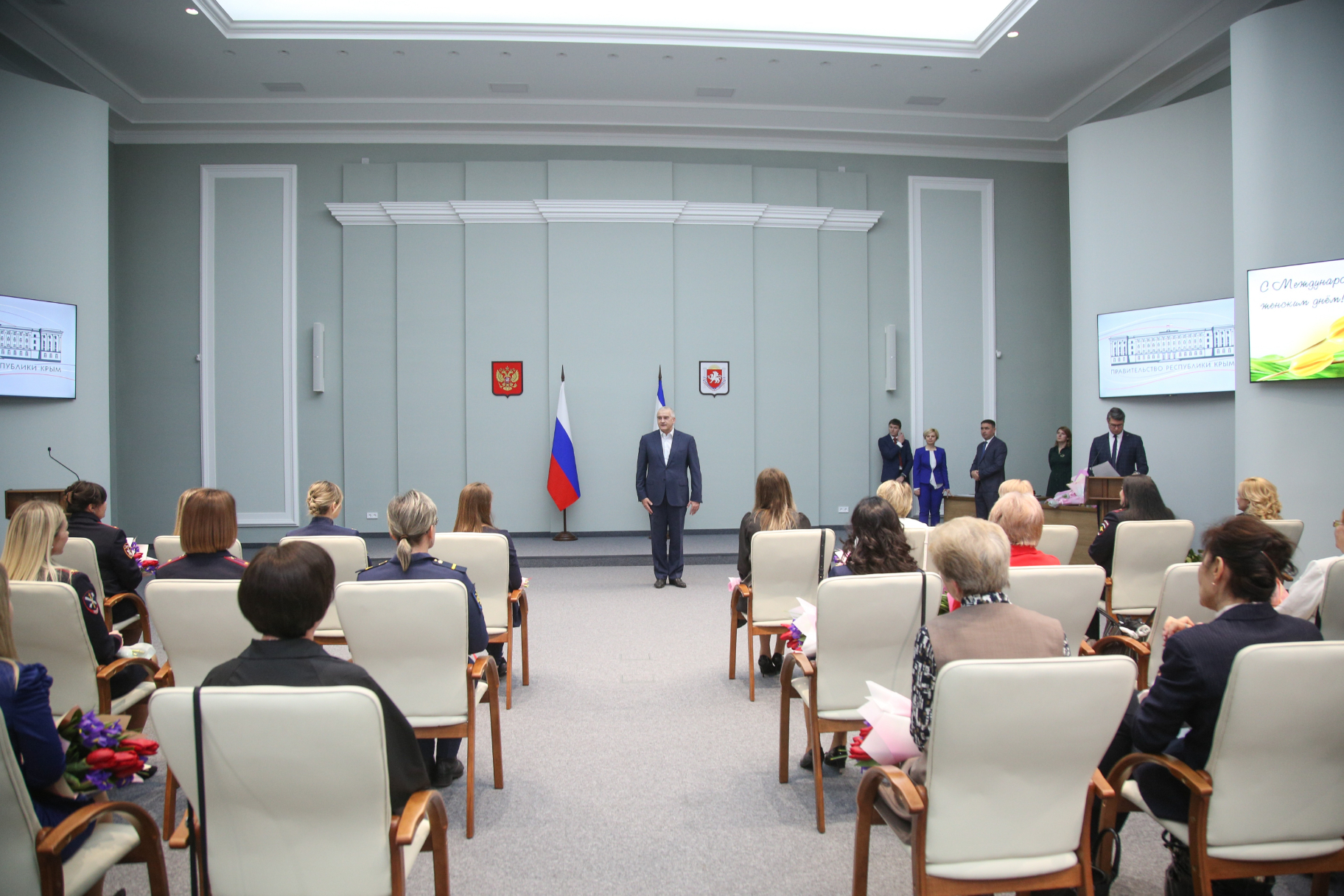 image_0 image_0