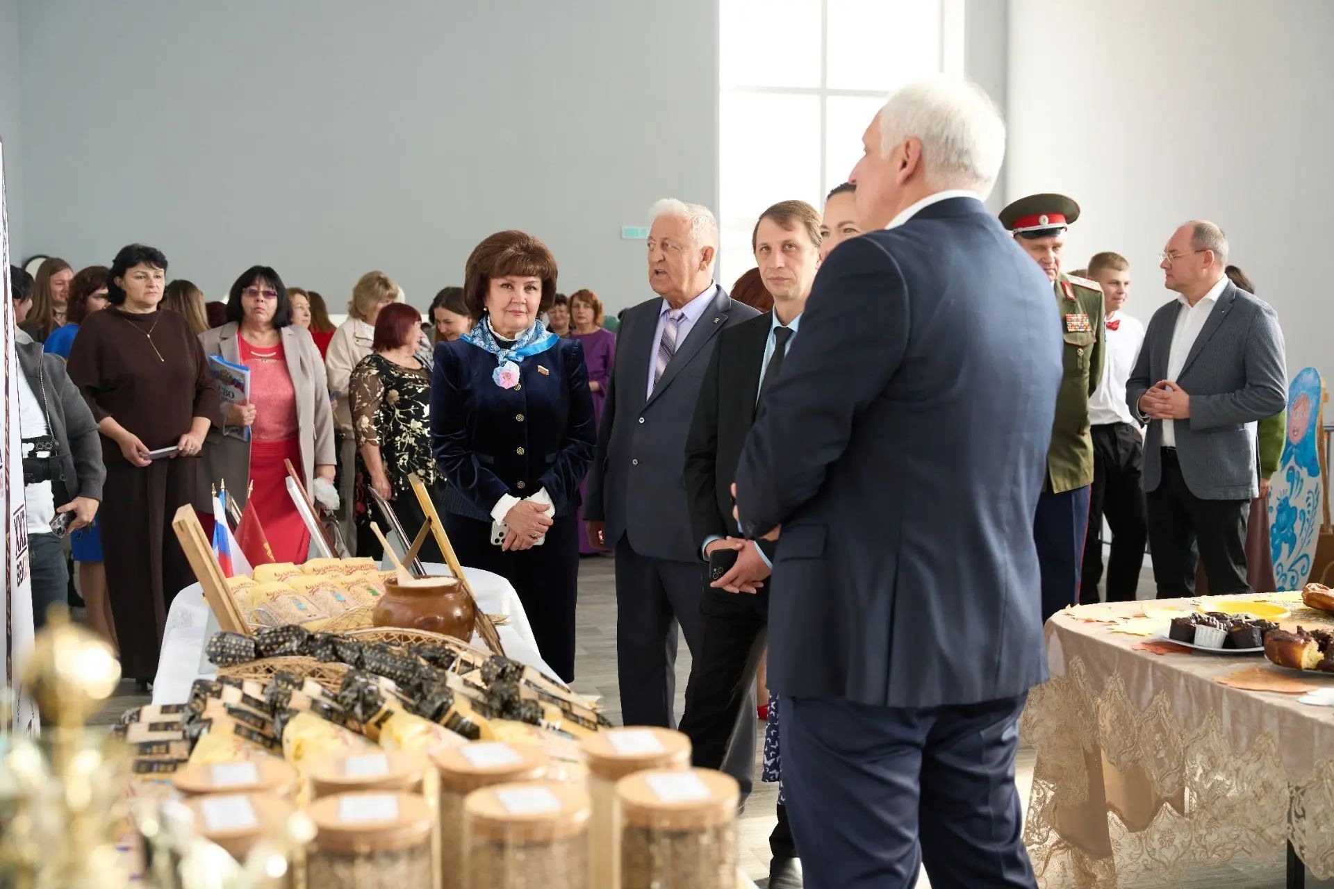 image_0