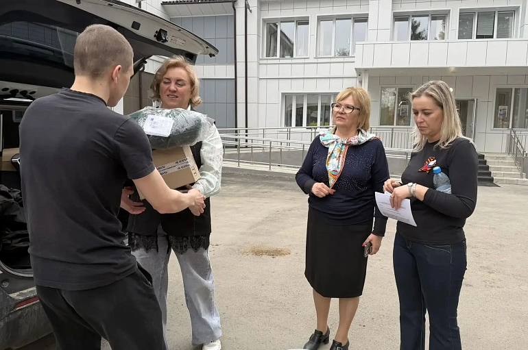 Помощь раненым от женсоветов Томска доставлена в госпиталь Юрги