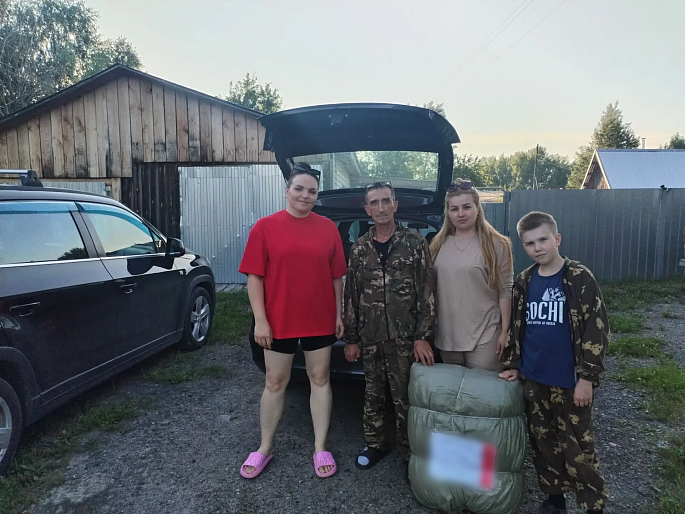 Два женсовета объединились, чтобы помочь военной медсестре и её однополчанам