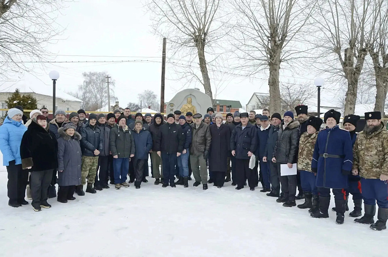 Женсоветы Липецкой области почтили память воинов-интернационалистов