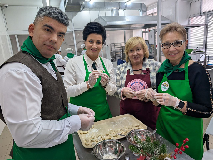 От всей души для ветеранов: «вкусная» акция Союза женщин Кузбасса