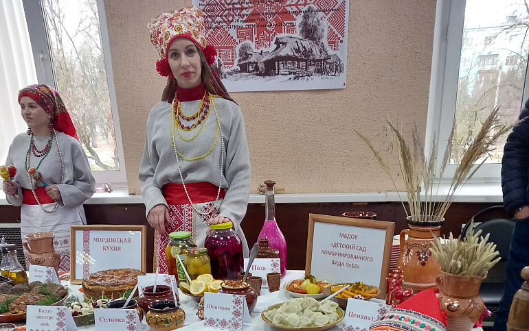Фестиваль национальной кухни прошел в Новомосковске