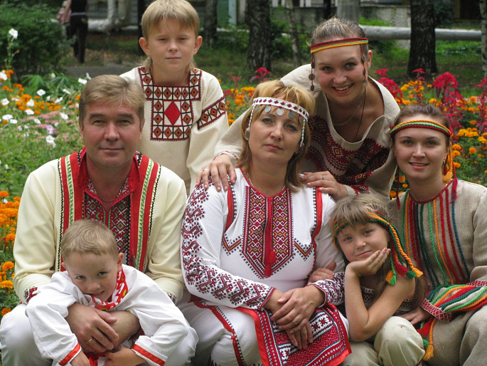 Поддержка и сохранение национальных традиций - ключ к сохранению культурного наследия