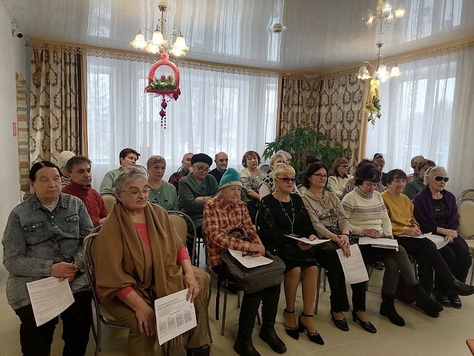 В Димитровграде прошла встреча со специалистом Центра социальной защиты