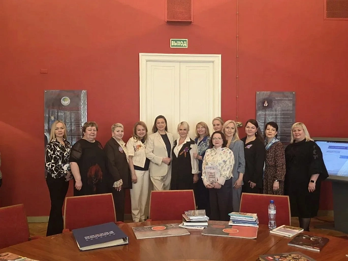 Члены Правления Костромского регионального отделения СЖР встретились с Марией Ситтель