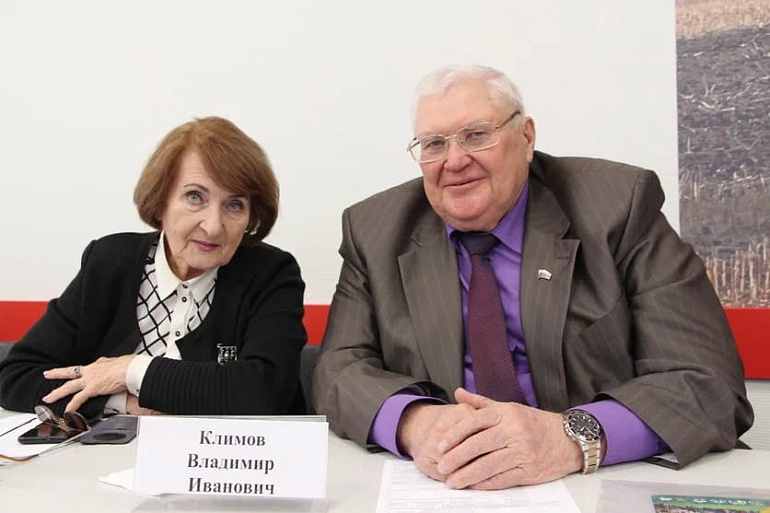 Село требует особого внимания