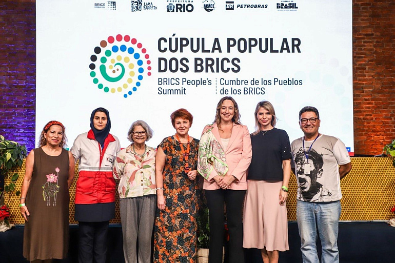 Зампред Союза женщин России выступила на Народном саммите стран БРИКС